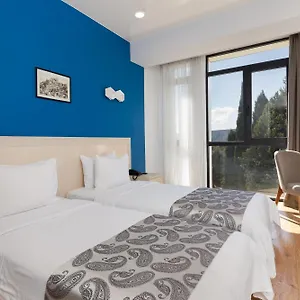 Otel Iveria